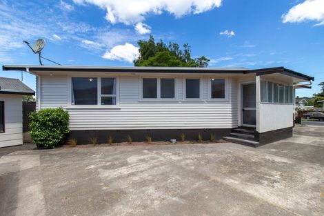 Photo of property in 5 Homedale Street, Pukehangi, Rotorua, 3015