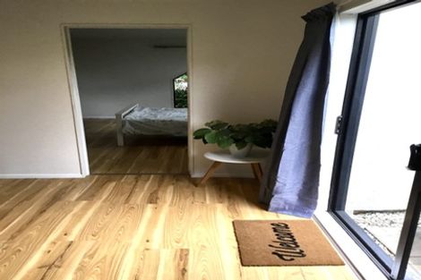 Photo of property in 40 Shakespear Road, Army Bay, Whangaparaoa, 0930