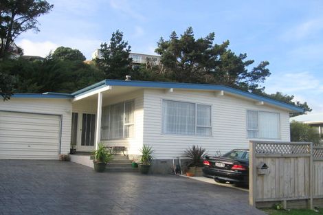 Photo of property in 10 Findhorn Place, Papakowhai, Porirua, 5024