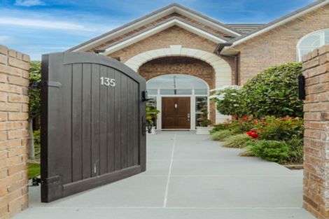 Photo of property in 135 Totara Street, Riccarton, Christchurch, 8041