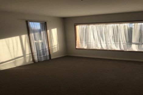 Photo of property in 2/18 Hardy Street, New Brighton, Christchurch, 8061