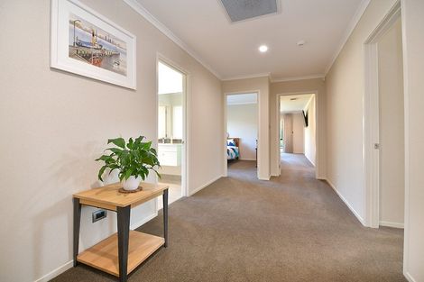 Photo of property in 11 Moses Road, Kaukapakapa, 0873