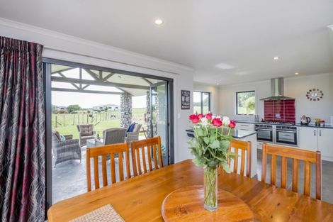 Photo of property in 9 Tullahoma Way, Ohau, Levin, 5570