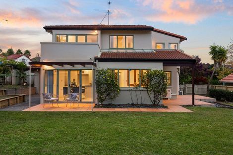 Photo of property in 68 Marina View Drive, West Harbour, Auckland, 0618
