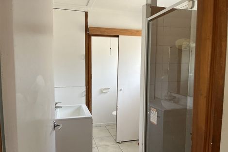 Photo of property in 170 Boundary Road, Blockhouse Bay, Auckland, 0600