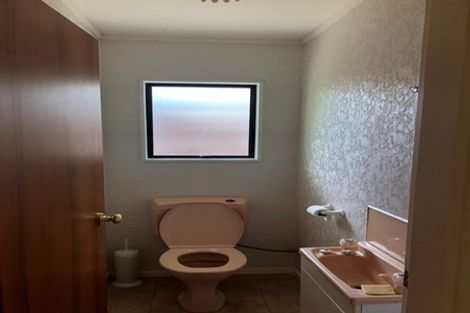 Photo of property in 7a Fleetwood Grove, Waikanae, 5036