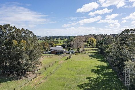 Photo of property in 2246 State Highway 16, Helensville, 0875