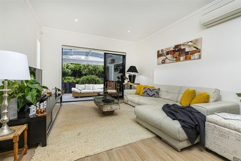 Photo of property in 1 Flounder Road, Hobsonville, Auckland, 0616