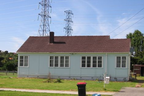 Photo of property in 16 Miranda Street, Avondale, Auckland, 0600