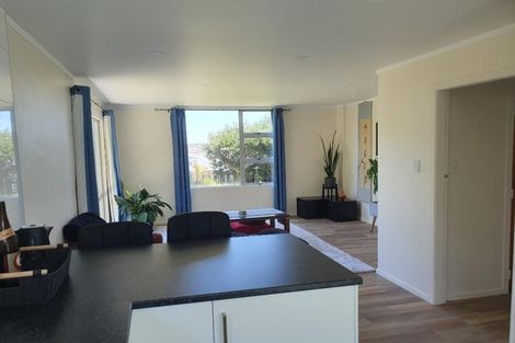 Photo of property in 1/58 Paynters Avenue, Strandon, New Plymouth, 4312