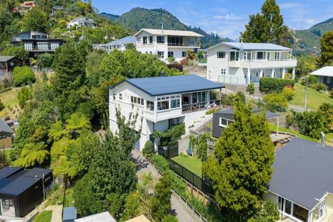 Photo of property in 7a Russell Street, Picton, 7220