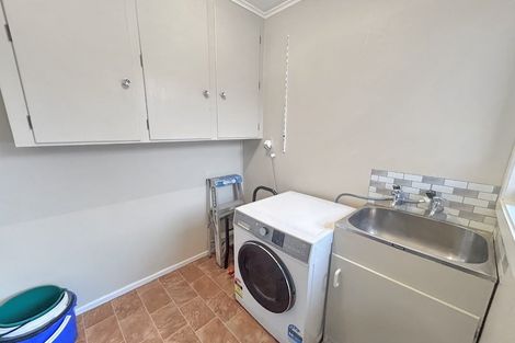 Photo of property in 137 Edinburgh Crescent, Waikiwi, Invercargill, 9810