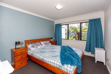 Photo of property in 4 Consort Close, Paraparaumu Beach, Paraparaumu, 5032