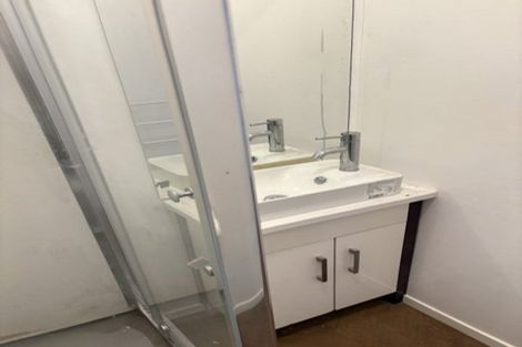 Photo of property in 233 Konini Road, Titirangi, Auckland, 0604