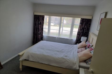 Photo of property in 5 Rumgay Street, Fairfield, Lower Hutt, 5011