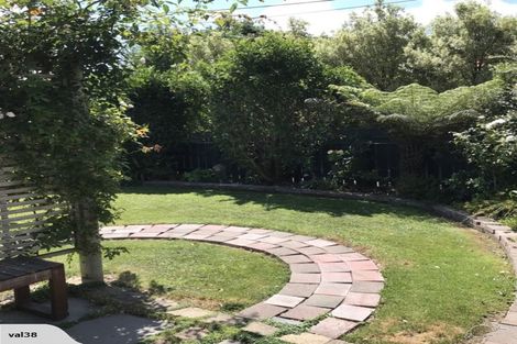 Photo of property in 25 Vincent Street, Waterloo, Lower Hutt, 5011