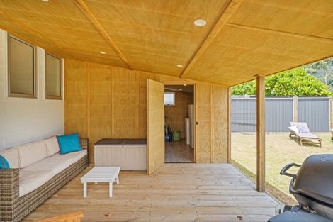 Photo of property in 208 Vista Paku, Pauanui, Hikuai, 3579