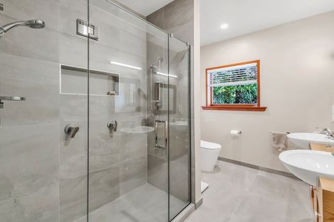 Photo of property in 262 Major Hornbrook Road, Mount Pleasant, Christchurch, 8081