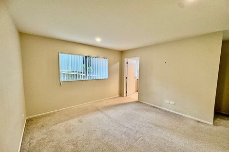 Photo of property in 42 Cresta Avenue, Beach Haven, Auckland, 0626