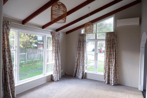 Photo of property in 61 Parenga Street, Wainuiomata, Lower Hutt, 5014