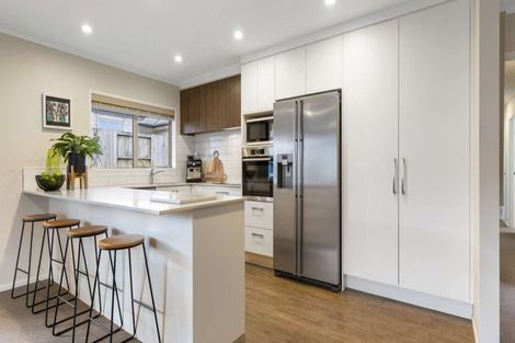 Photo of property in 333 Lakes Boulevard, Pyes Pa, Tauranga, 3112