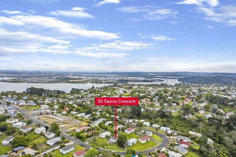 Photo of property in 30 Taurus Crescent, Beach Haven, Auckland, 0626