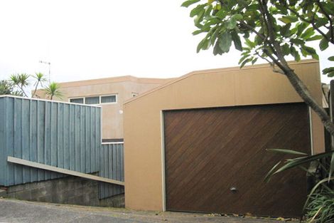 Photo of property in 95 Messenger Terrace, Oakura, 4314