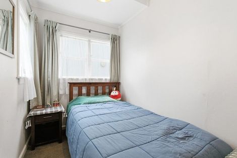 Photo of property in 637 Evans Bay Parade, Kilbirnie, Wellington, 6022