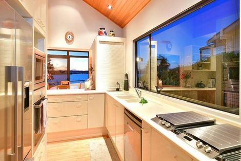 Photo of property in 74 Ardern Avenue, Stanmore Bay, Whangaparaoa, 0932