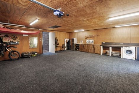 Photo of property in 35 Peregrine Place, Kinloch, Taupo, 3377