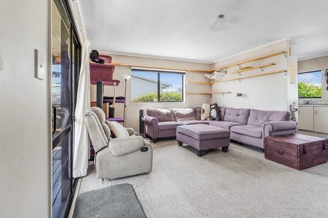 Photo of property in 27a Garland Drive, St Andrews, Hamilton, 3200