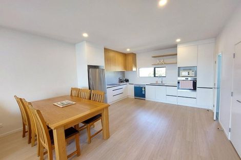 Photo of property in 5/128 Onewa Road, Northcote, Auckland, 0627