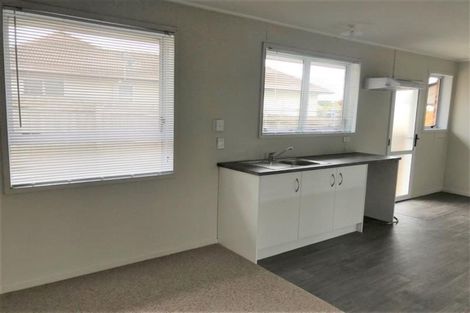 Photo of property in 50 Pah Road, Papatoetoe, Auckland, 2025