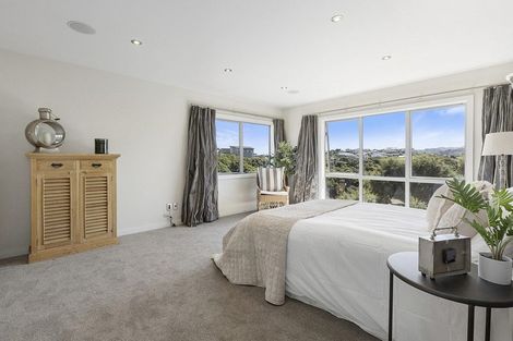 Photo of property in 62 Saint Ives Drive, Camborne, Porirua, 5026