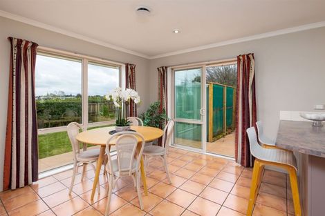 Photo of property in 6 Vangelis Lane, Mairehau, Christchurch, 8013