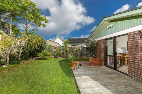 Photo of property in 1/42 Frank Evans Place, Henderson, Auckland, 0610