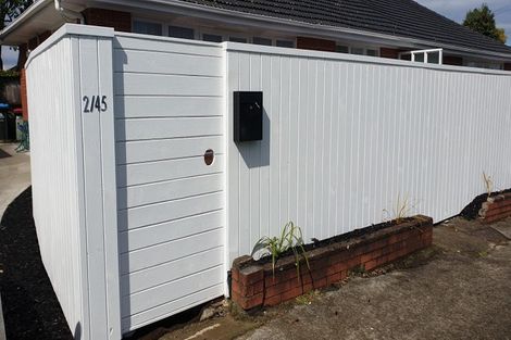 Photo of property in 2/45 Rawhiti Road, One Tree Hill, Auckland, 1061