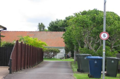 Photo of property in 25/32 Wairau Avenue, Avondale, Auckland, 1026
