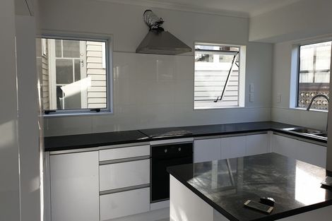 Photo of property in 14 Buller Crescent, Manurewa, Auckland, 2102