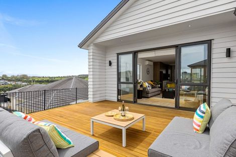 Photo of property in 20 Kiwa Crescent, Gulf Harbour, Whangaparaoa, 0930