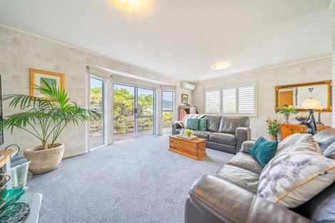 Photo of property in 89 Field Street, Silverstream, Upper Hutt, 5019
