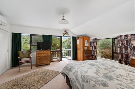 Photo of property in 34 Milton Terrace, Picton, 7220