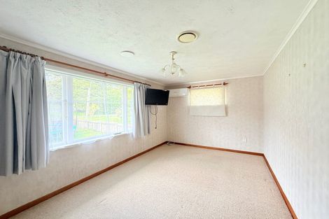 Photo of property in 12 Sherrybrooke Place, Sunnyvale, Auckland, 0612