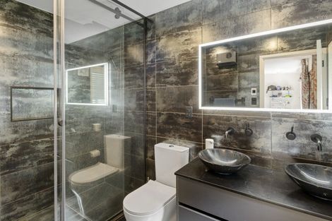 Photo of property in 280 Queen Elizabeth Ii Drive, Mairehau, Christchurch, 8052