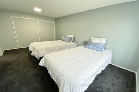 Photo of property in 11b Inverness Lane, Redcliffs, Christchurch, 8081