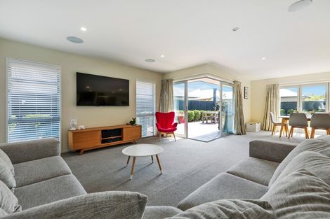 Photo of property in 14 Strauss Drive, Rolleston, 7614