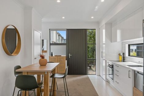 Photo of property in 40 Sidney Wallingford Way, Hobsonville, Auckland, 0616