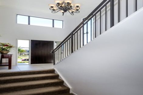 Photo of property in 103 Pine Harbour Parade, Beachlands, Auckland, 2018