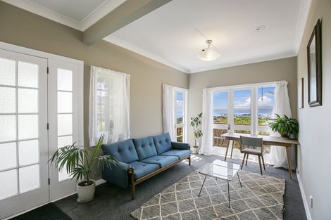 Photo of property in 5 Thorby Street, Northland, Wellington, 6012