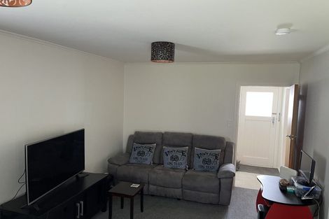 Photo of property in 62 Seddon Street, Wallaceville, Upper Hutt, 5018